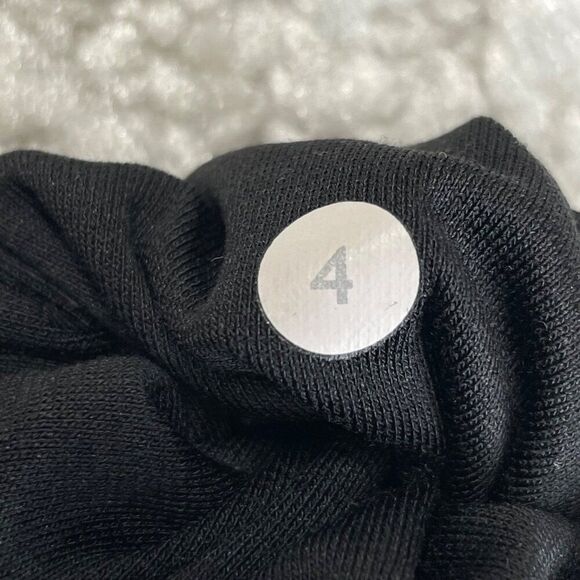 Lululemon All The Right Places Legging Black Miss Mosaic White - Picture 5 of 11